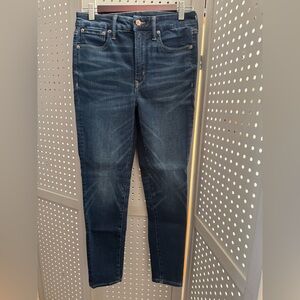 American Eagle Outfitters Dark Blue Skinny Jeans
